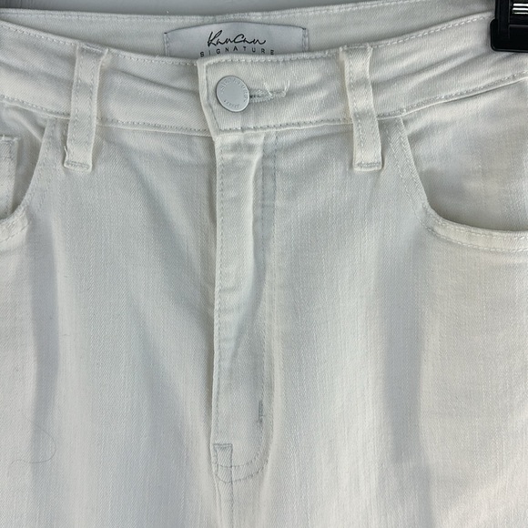 KanCan Signature High Rise Flare Raw Hem White Denim Jeans, 30 - Picture 3 of 10